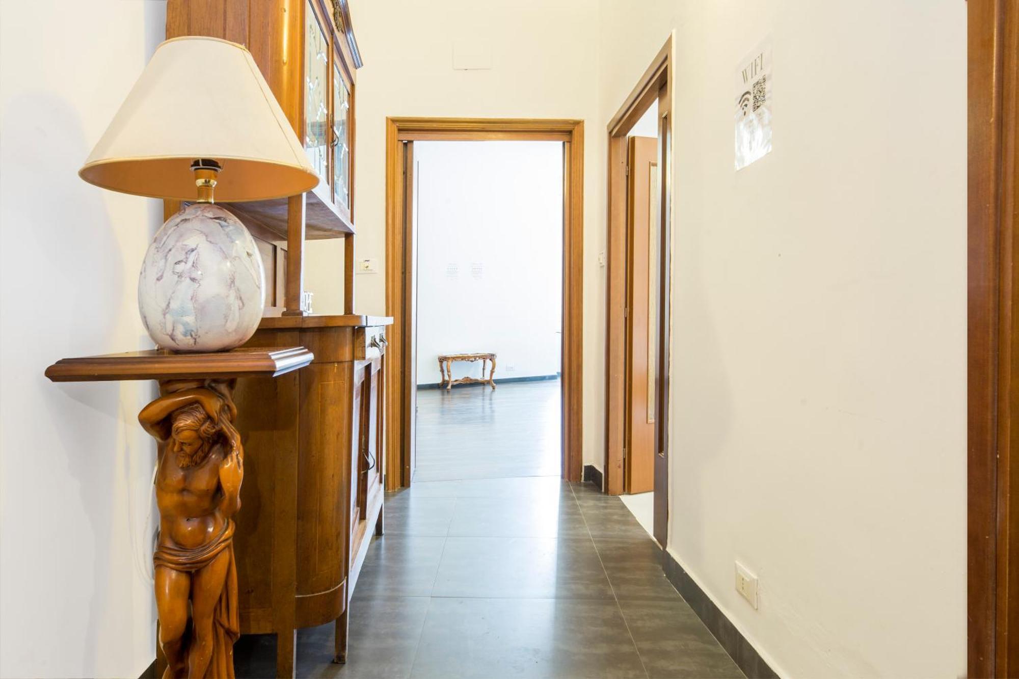 Garibaldi 3 Minutes, Free Wifi & Netflix By Tilo Apartment *