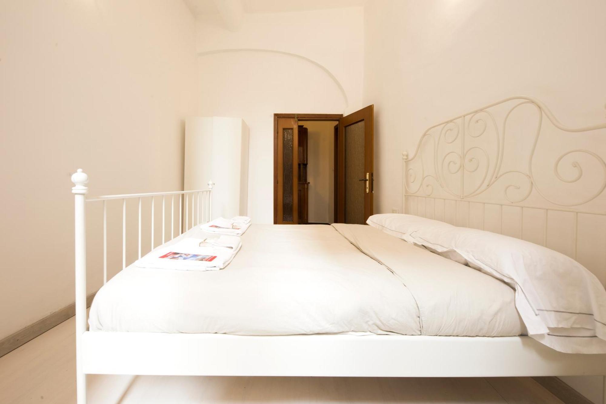 Apartment Garibaldi 3 Minutes, Free Wifi & Netflix By Tilo Genua